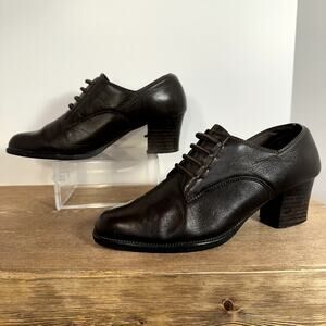VTG Laura Scott Leather Oxford Heels SZ 7 Lace Up Academia Coquette Grannycore